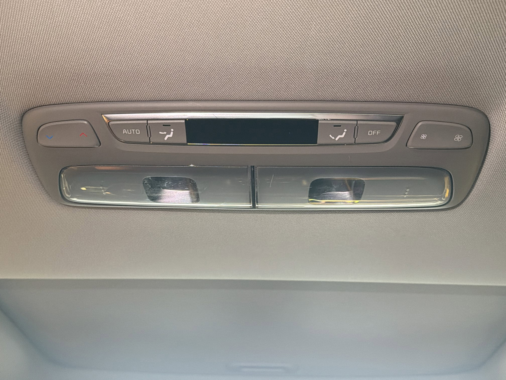 Used 2025 Kia Telluride S AWD/4WD image 29