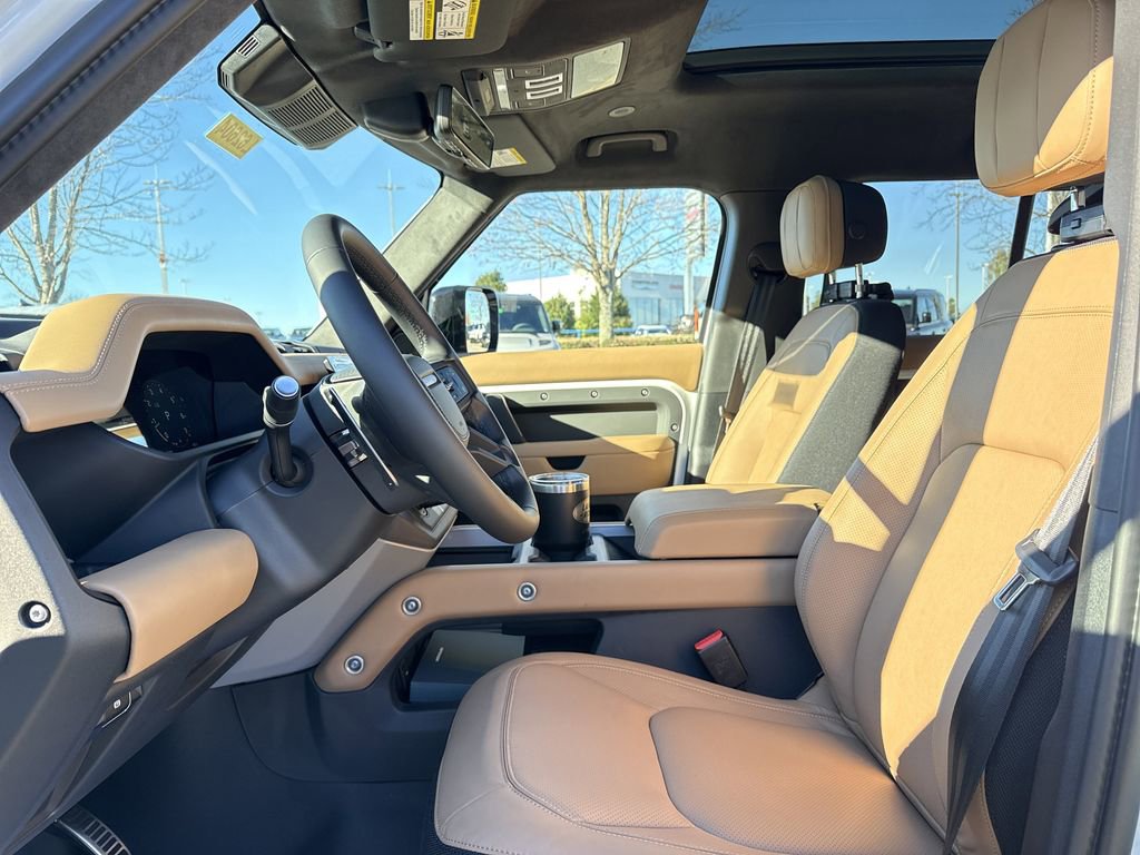 New 2026 Land Rover Defender 110 V8 image 3