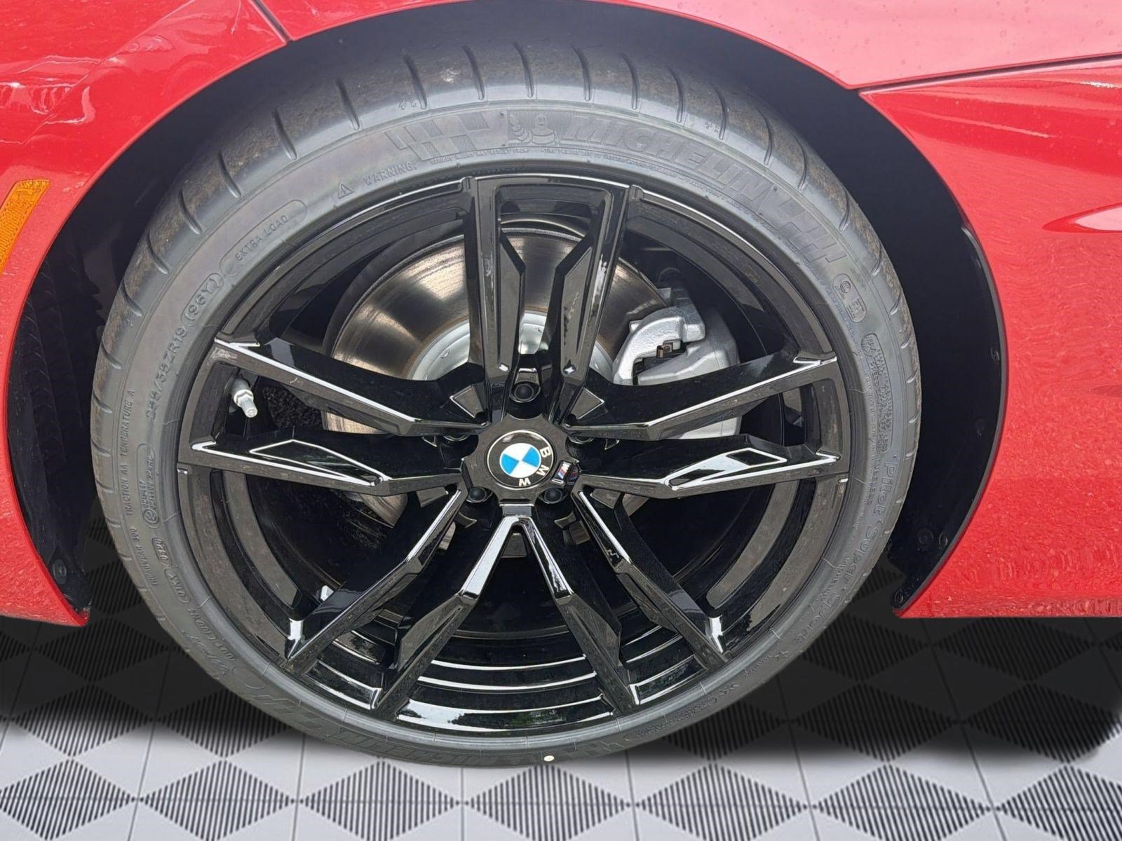 New 2026 BMW Z4 M40i w/ Premium Package RWD image 12