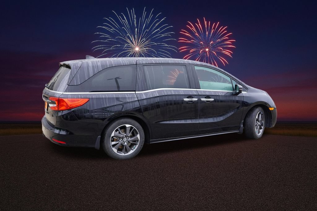 Used 2024 Honda Odyssey Elite image 4