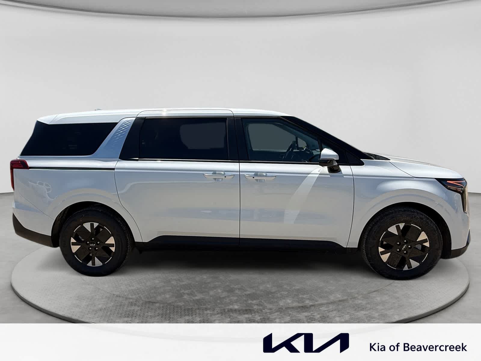 New 2026 Kia Carnival LXS FWD image 4