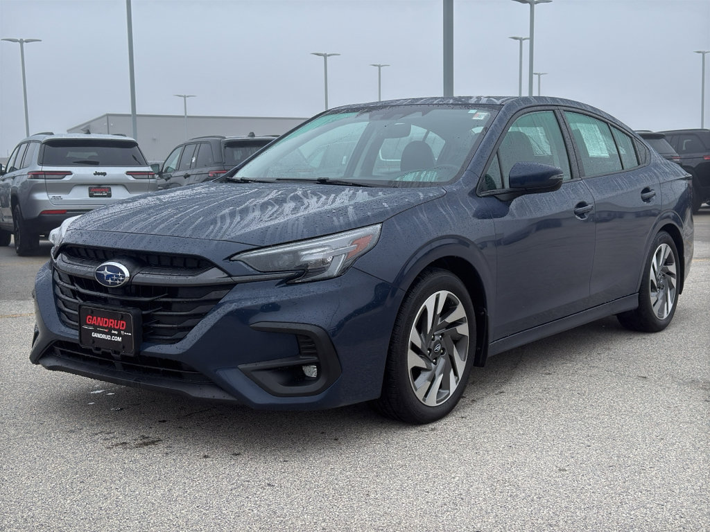 Used 2024 Subaru Legacy Limited image 2