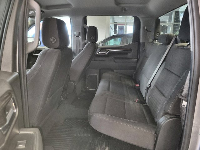 Used 2023 Chevrolet Silverado 1500 LT AWD/4WD image 22