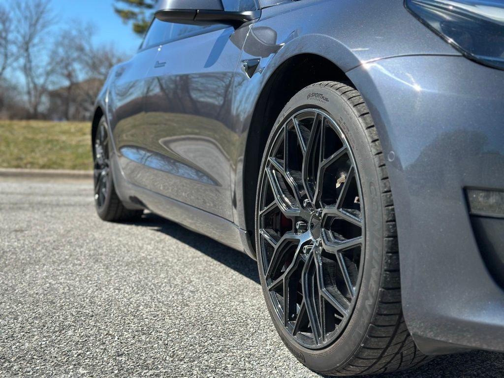 Used 2022 Tesla Model 3 Performance AWD/4WD image 9