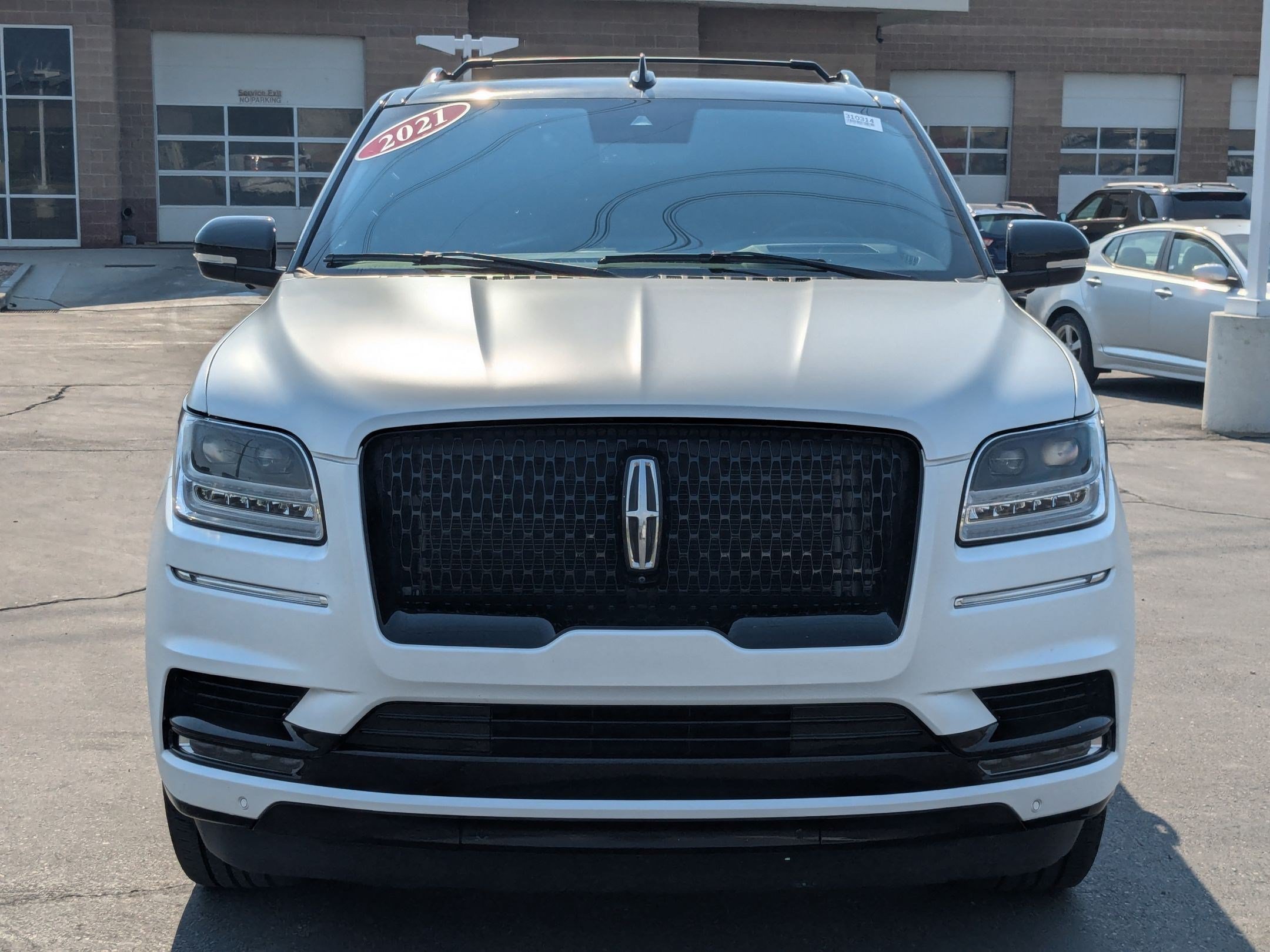 Used 2021 Lincoln Navigator Reserve AWD/4WD image 9