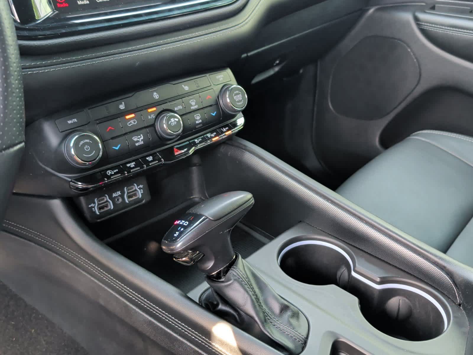 Used 2022 Dodge Durango GT AWD/4WD image 22