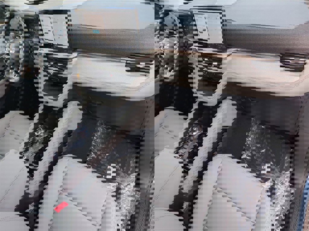 New 2026 Ford Explorer Active image 45