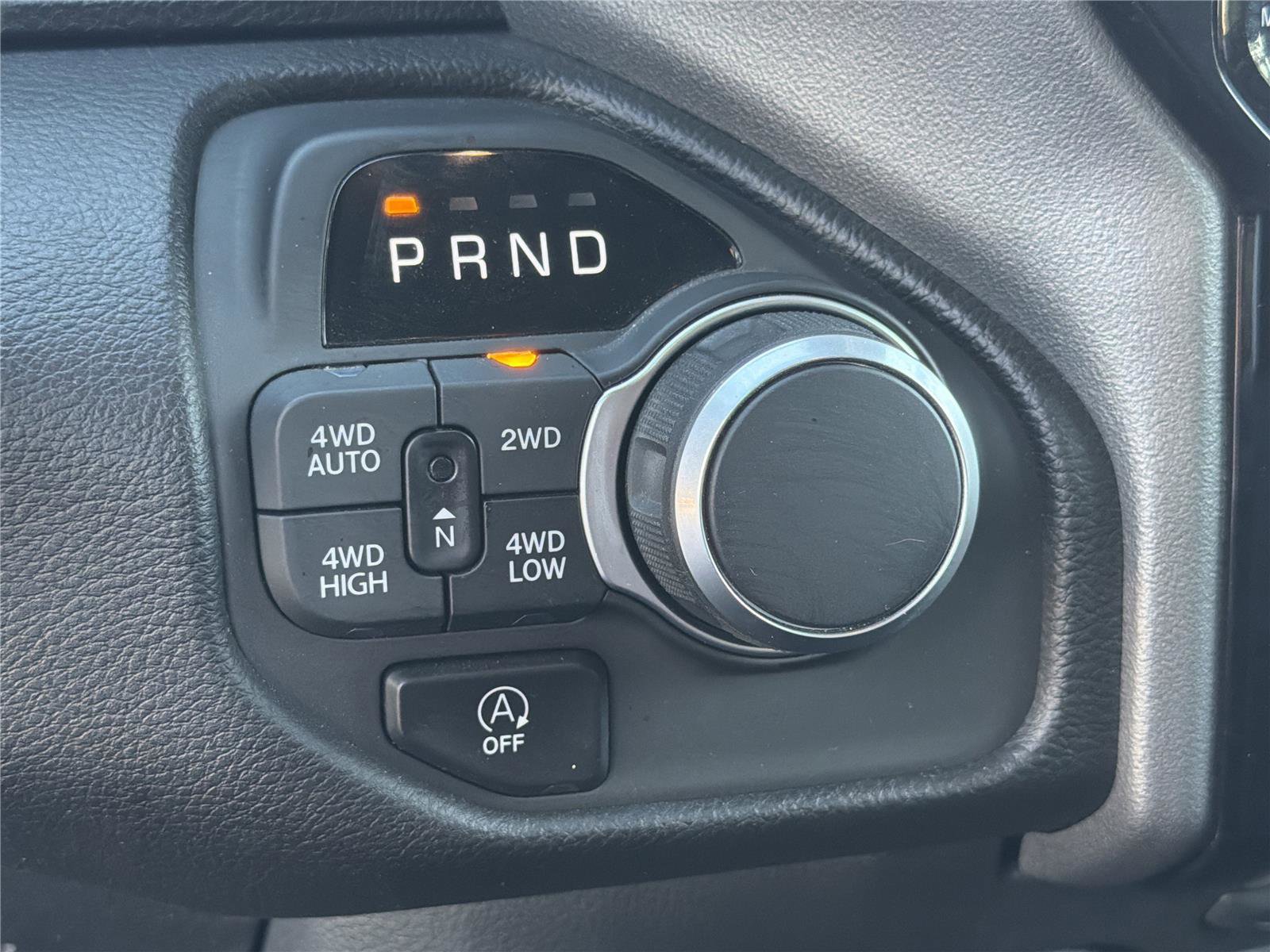 Used 2025 RAM 1500 Big Horn AWD/4WD image 31