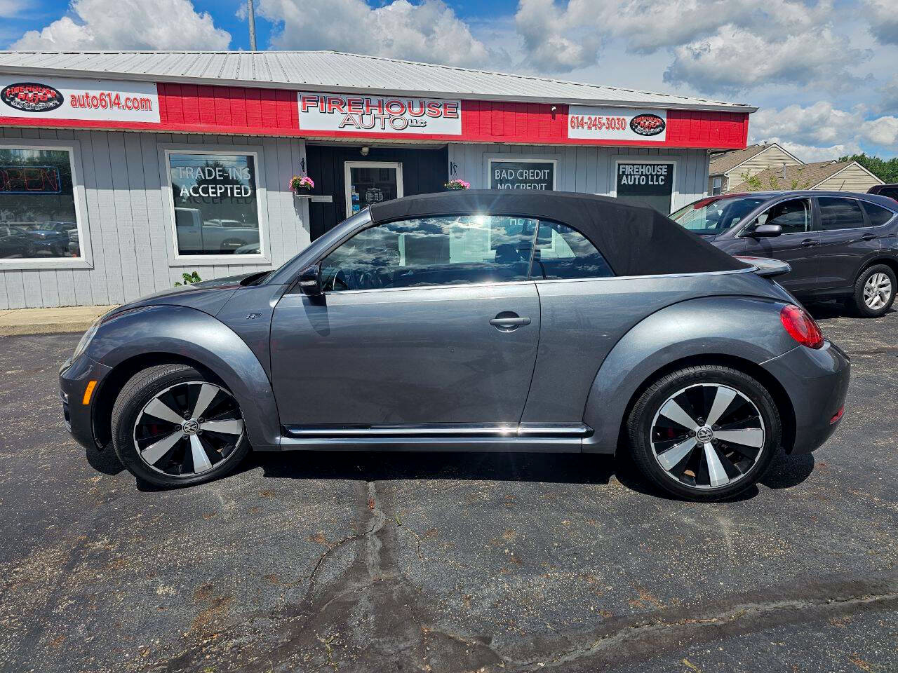 Used 2014 Volkswagen Beetle R-Line FWD image 10