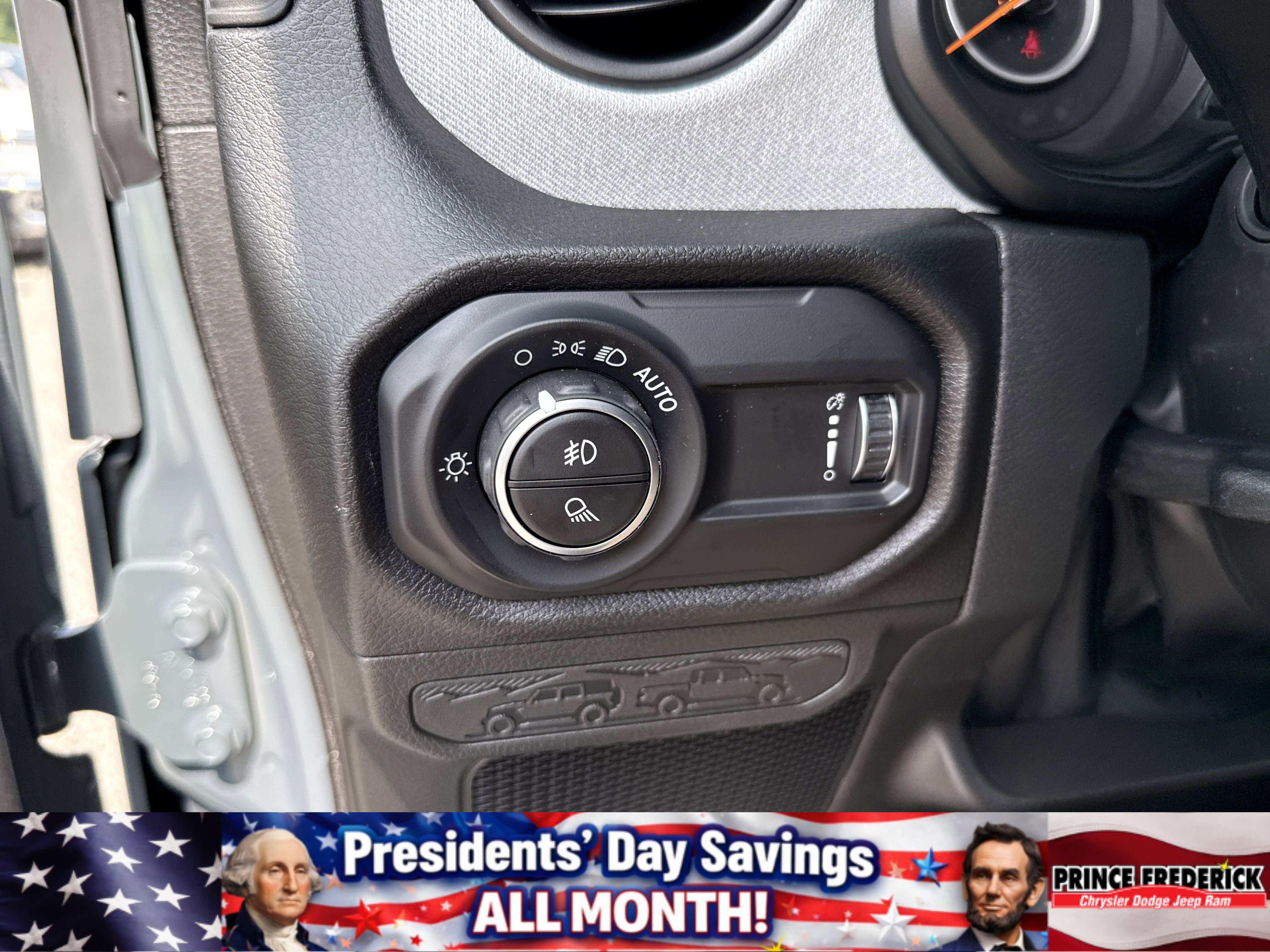 New 2025 Jeep Gladiator Sport image 28