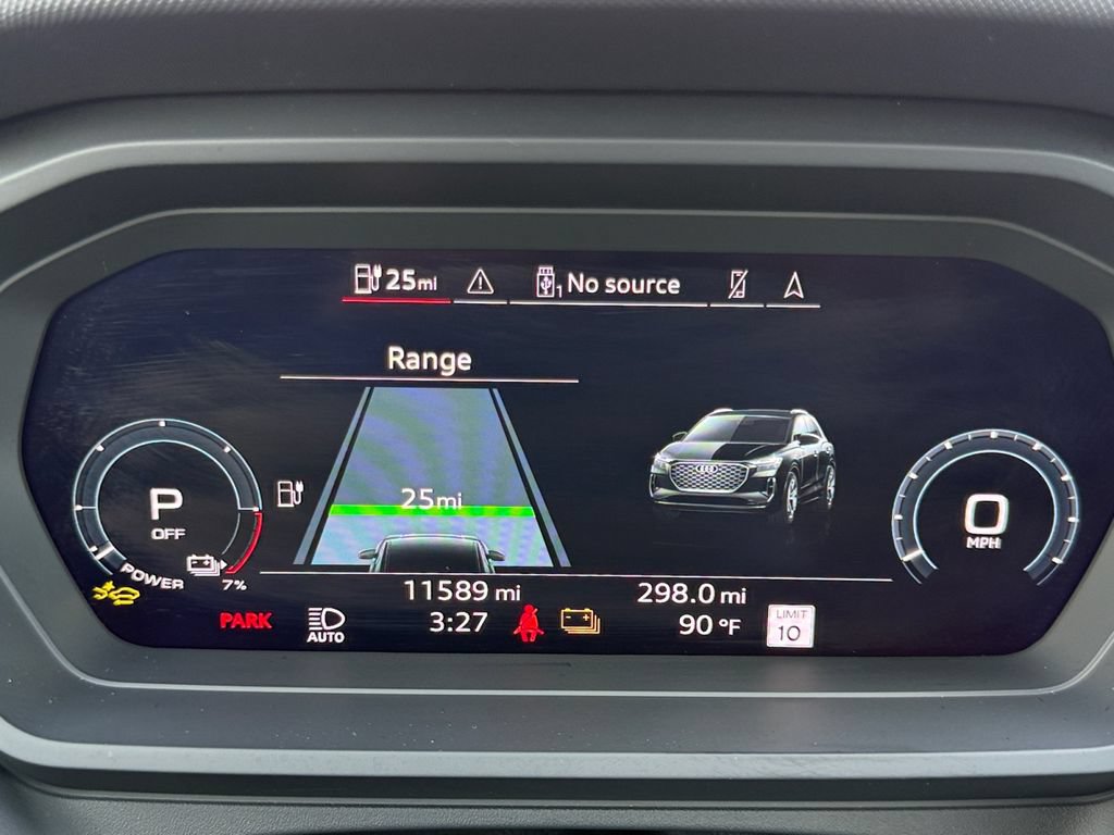 Used 2025 Audi Q4 e-tron Premium Plus RWD image 13
