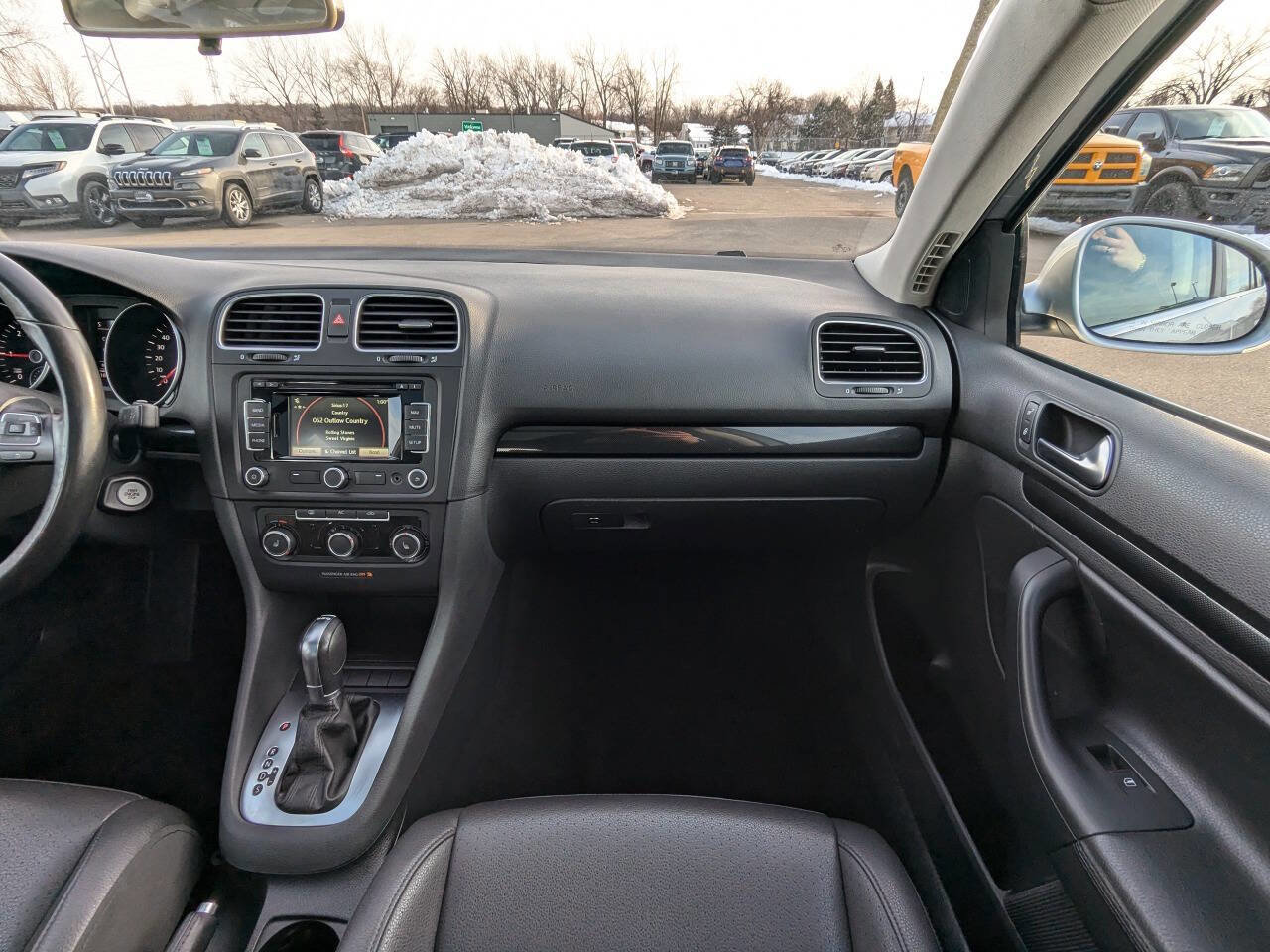 Used 2012 Volkswagen Jetta TDI image 17