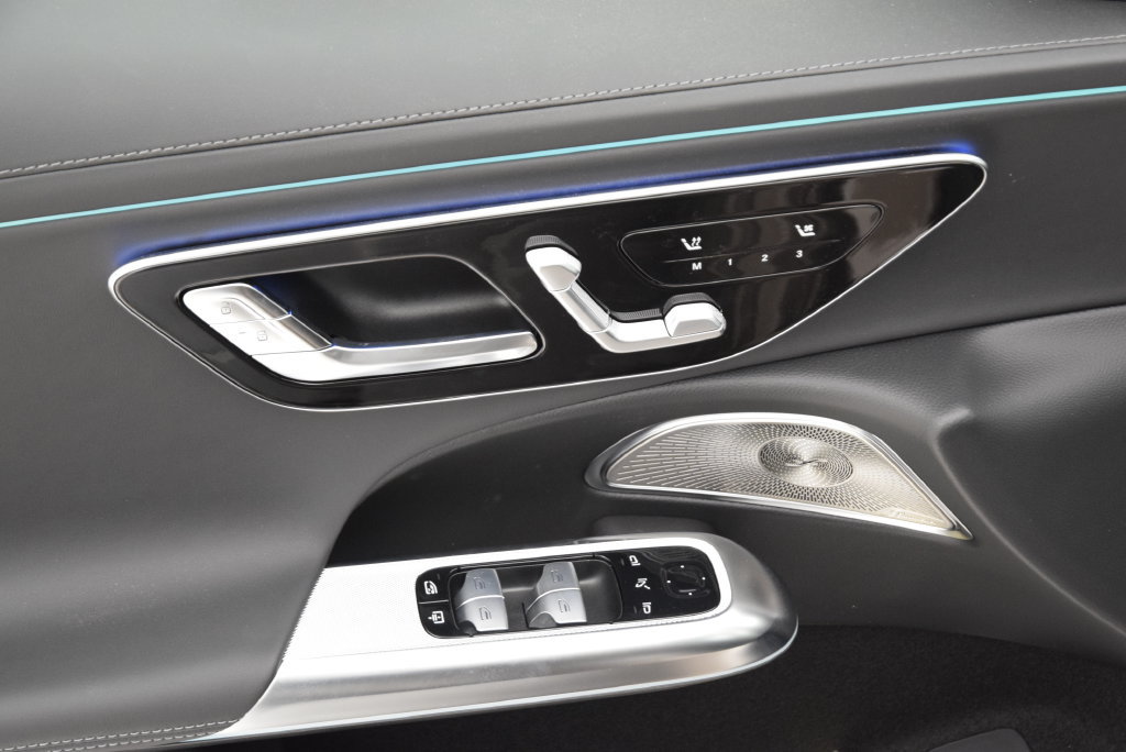 New 2026 Mercedes-Benz E 450 4MATIC Sedan image 22
