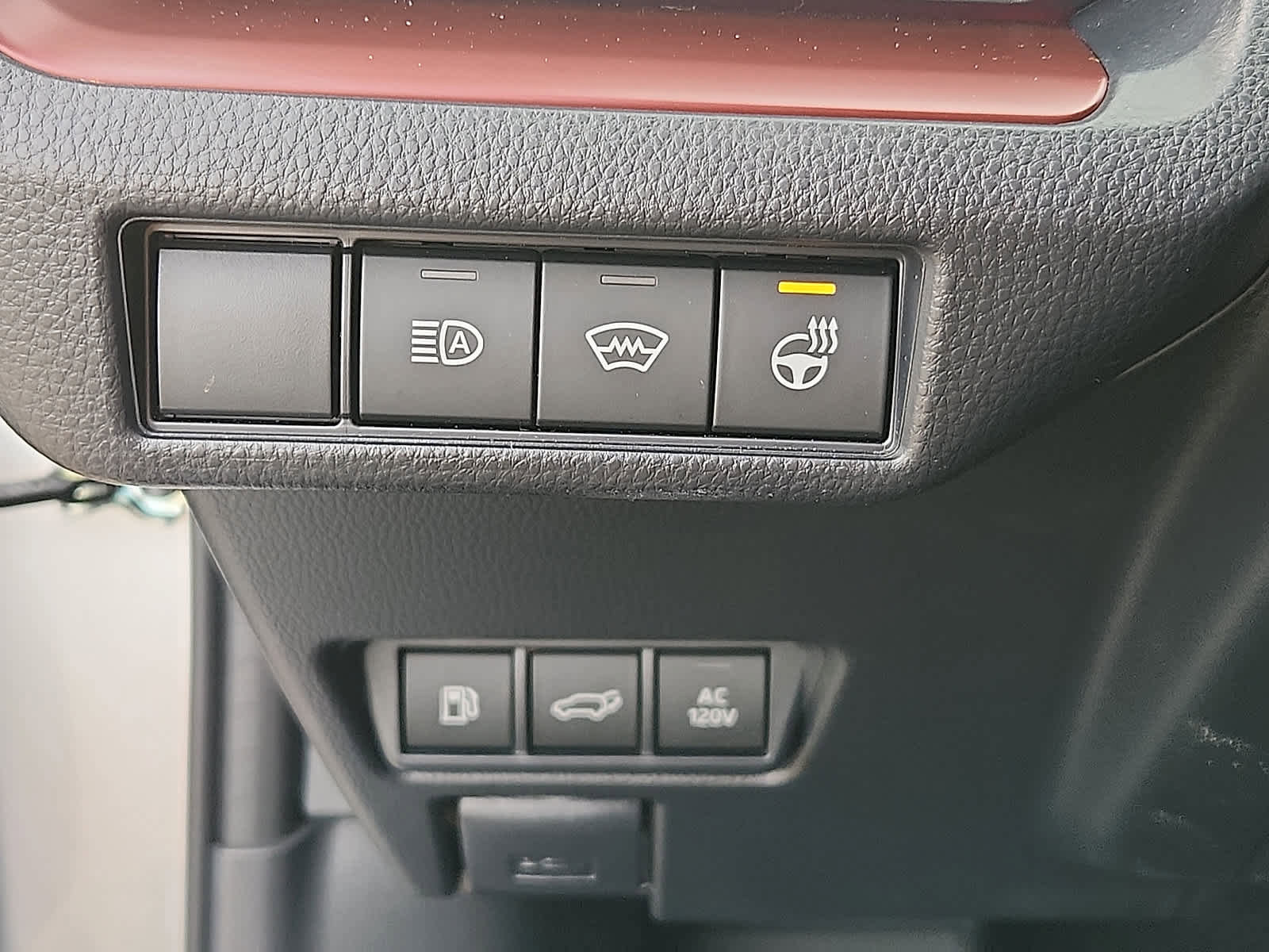 Used 2025 Toyota Prius Plug-In Hybrid w/ Limited Premium Package image 24