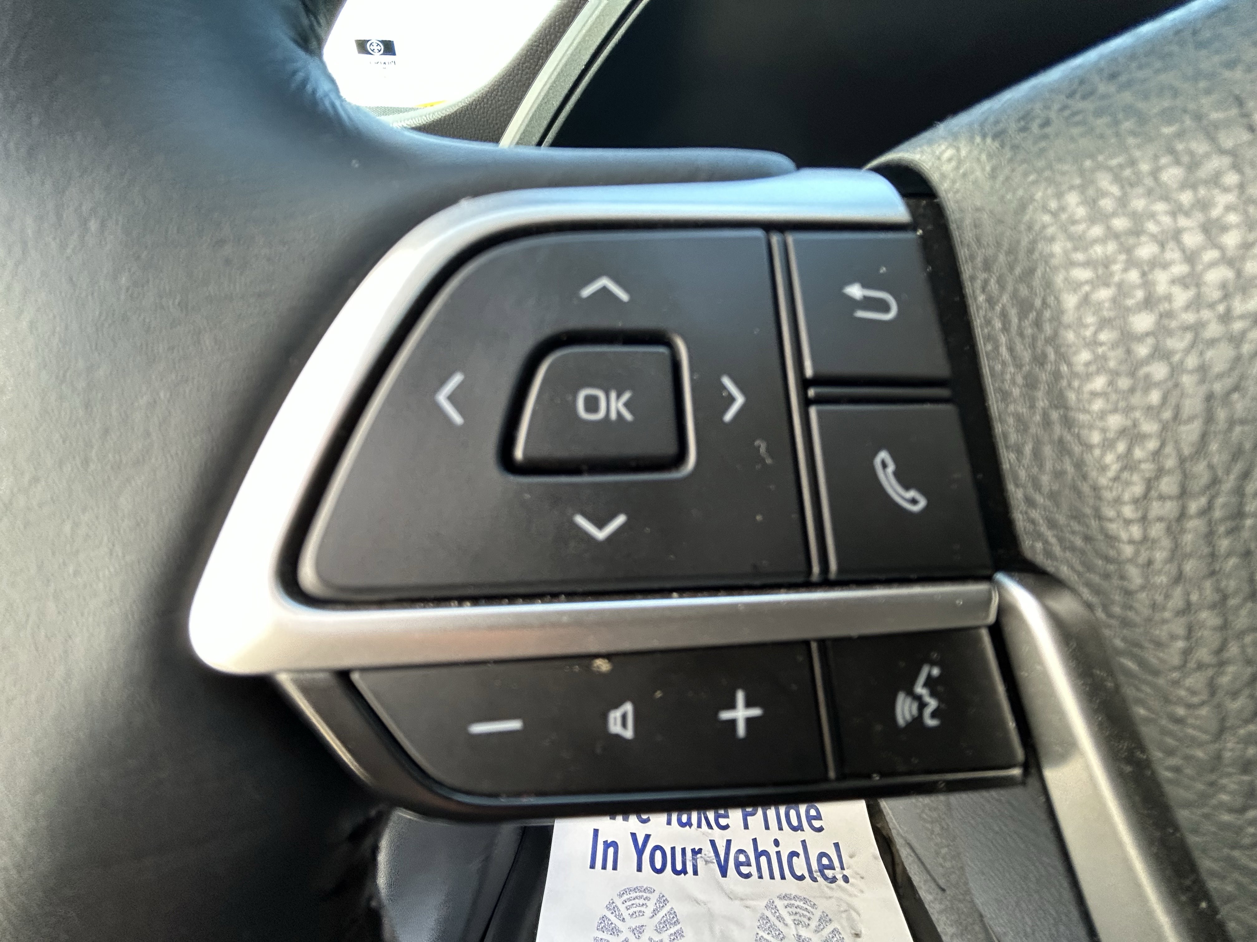 Used 2024 Toyota Grand Highlander AWD image 25