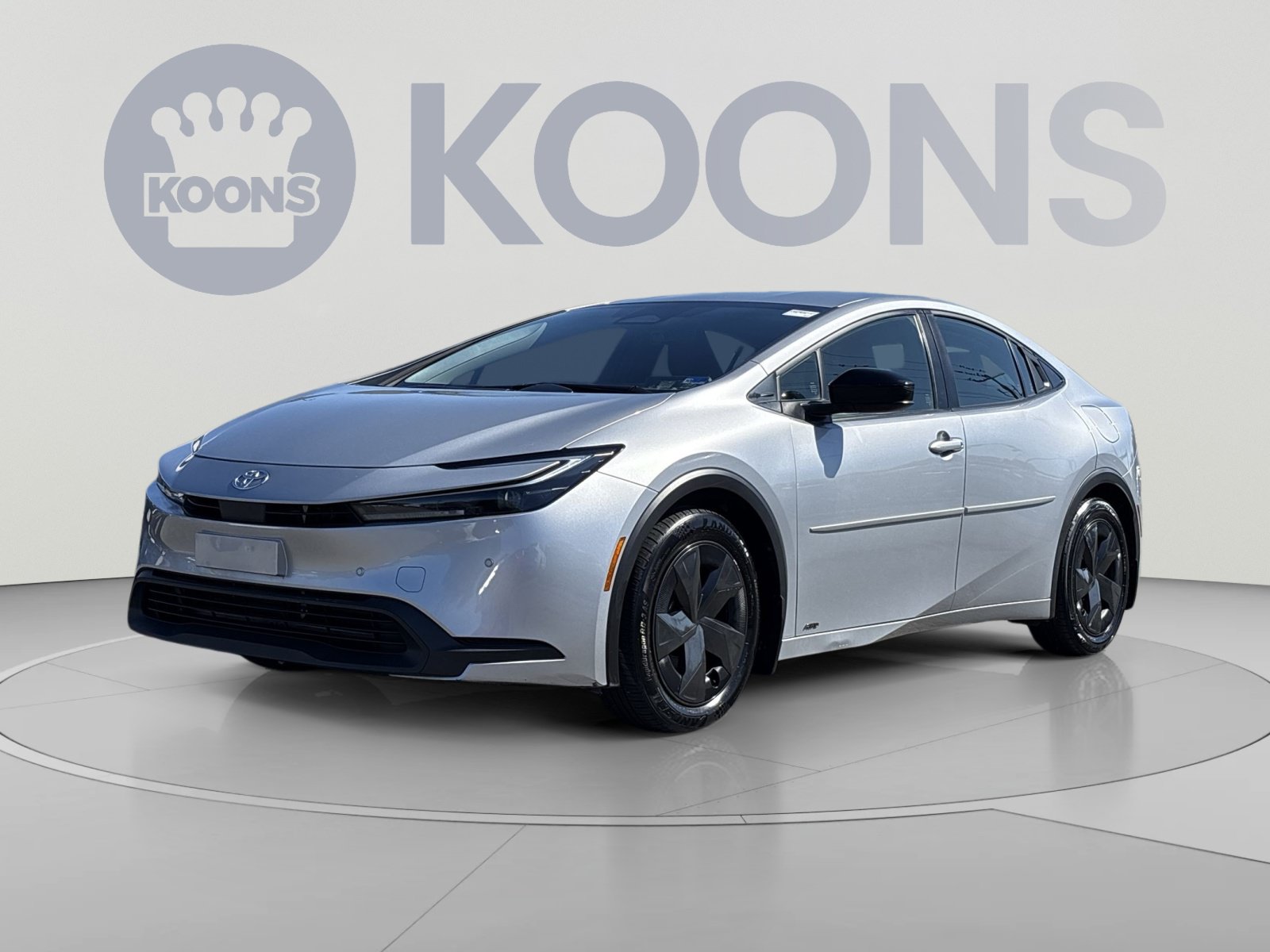 Used 2024 Toyota Prius LE AWD/4WD image 1