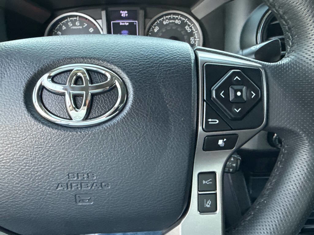 Used 2018 Toyota Tacoma SR5 image 24