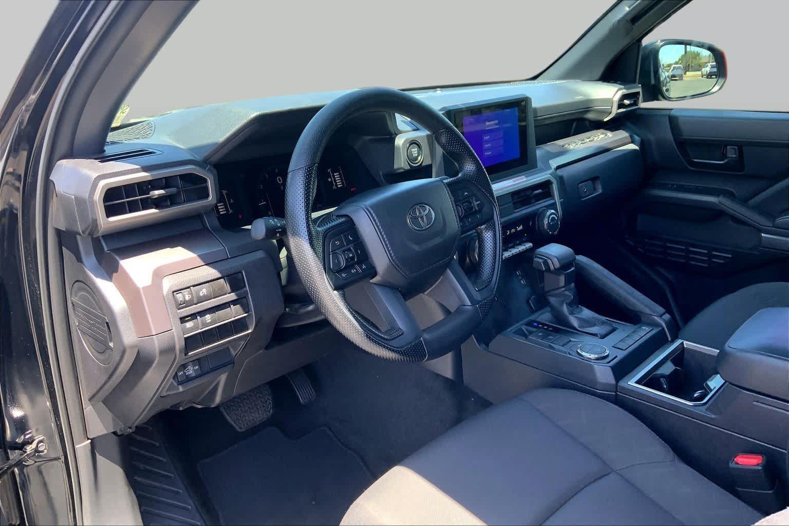 Used 2025 Toyota Tacoma SR5 RWD image 18