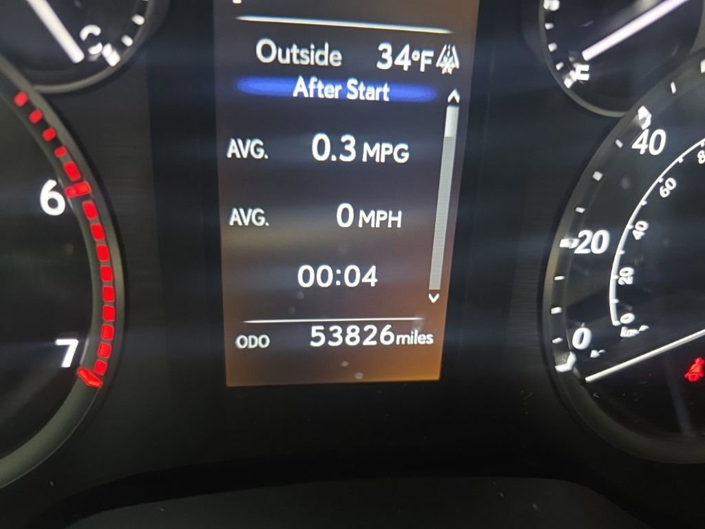 Used 2022 Lexus GX 460 Premium w/ Accessory Package image 19