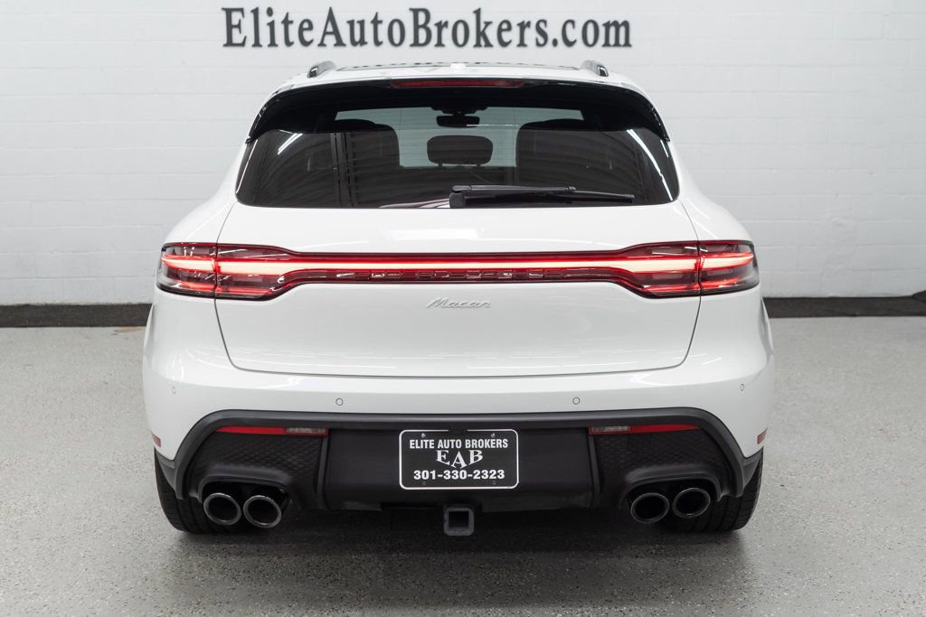 Used 2023 Porsche Macan image 4