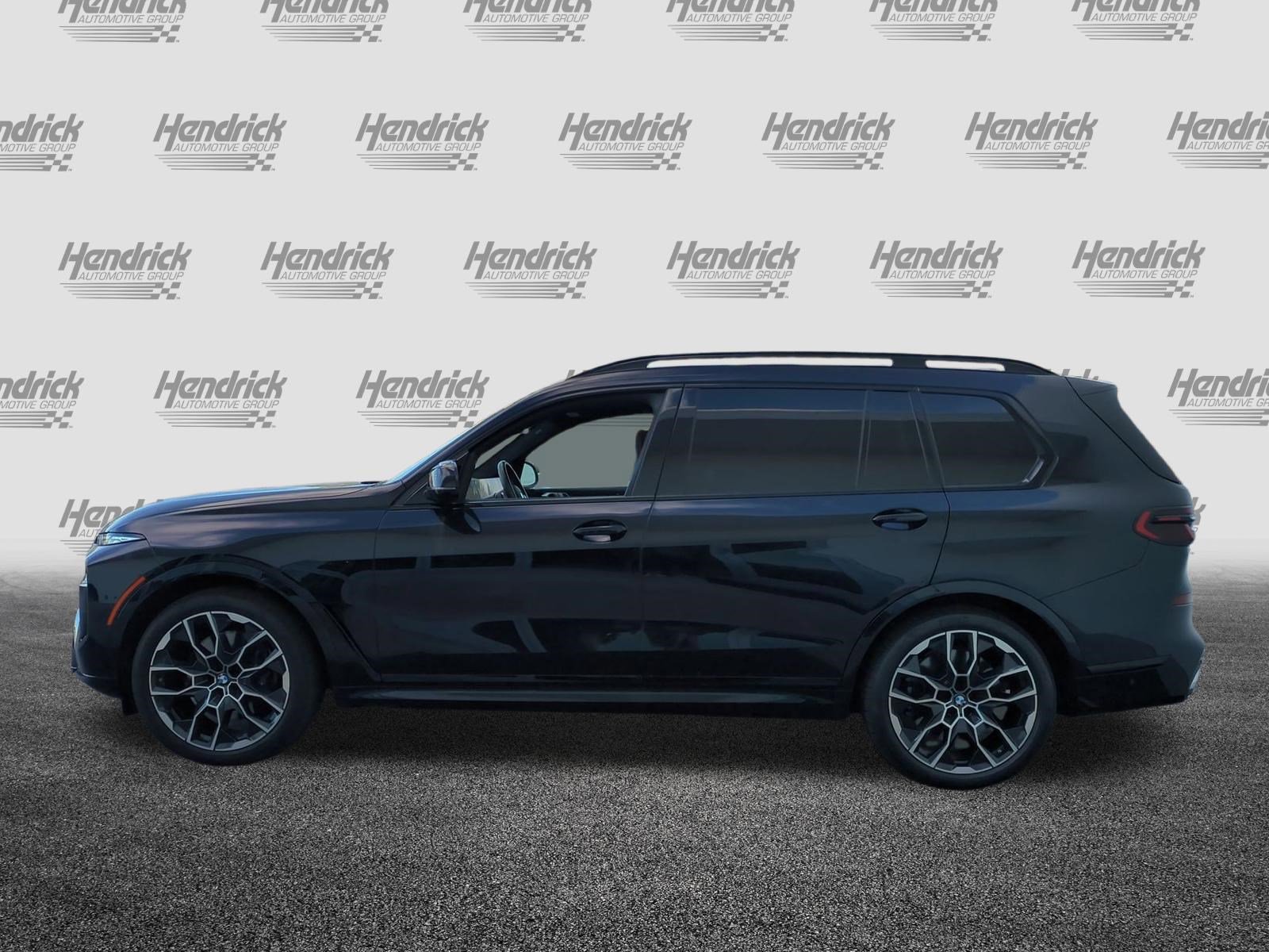 Used 2026 BMW X7 M60i image 7
