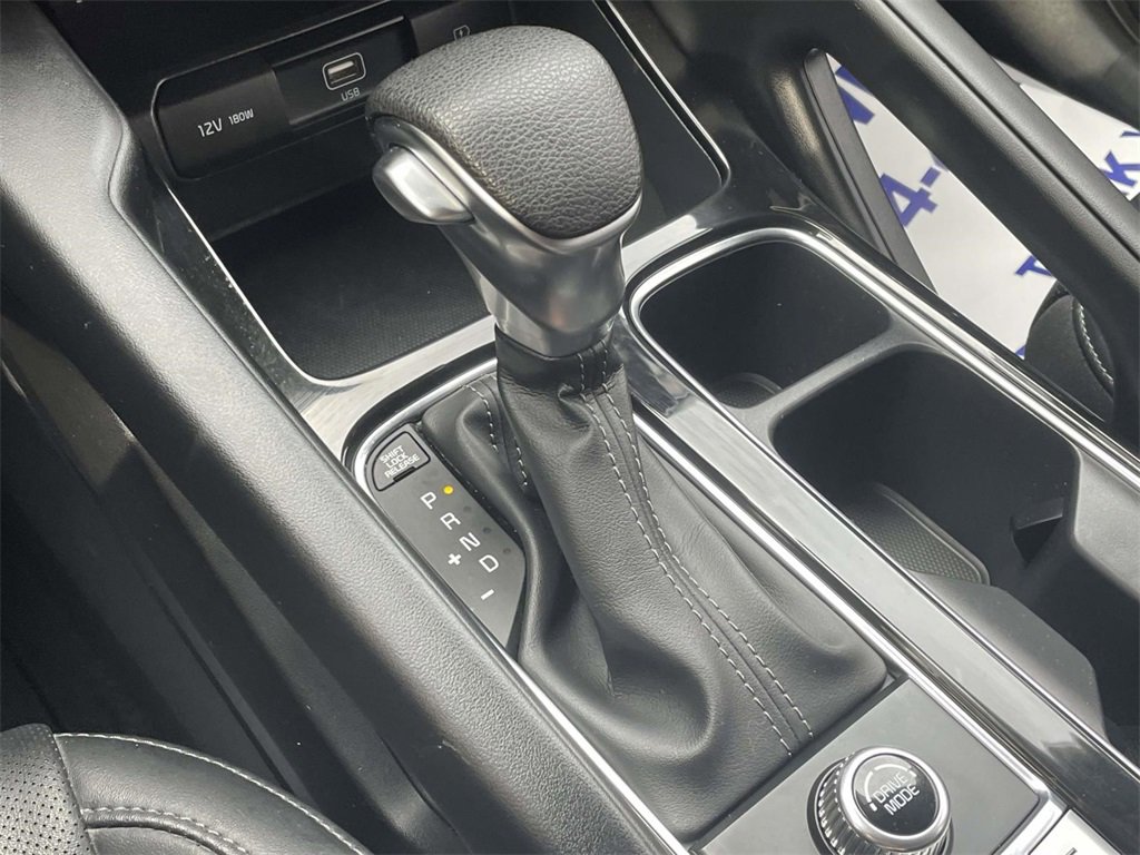 Used 2022 Kia Telluride LX image 29