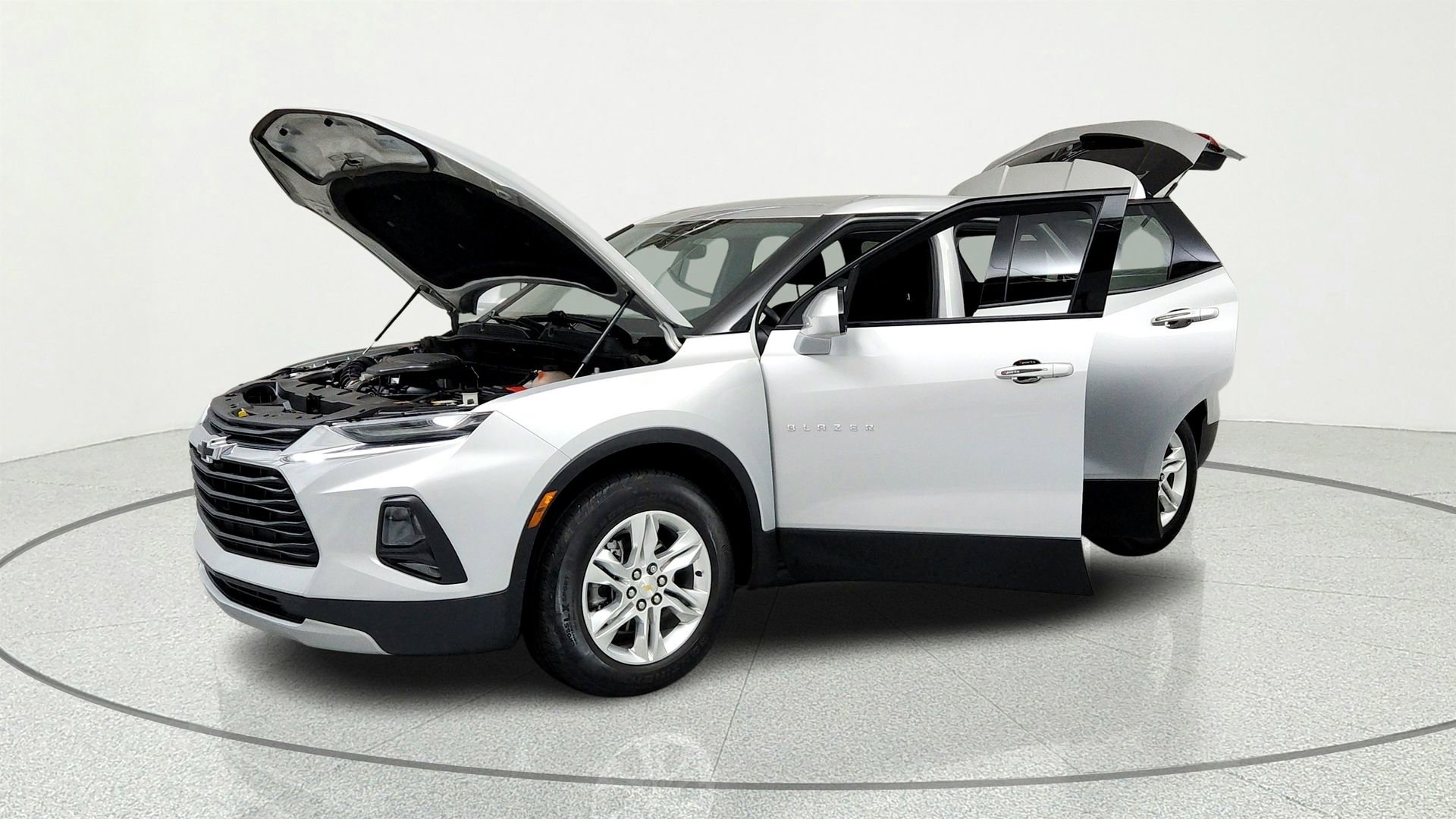 Used 2021 Chevrolet Blazer LT FWD image 9