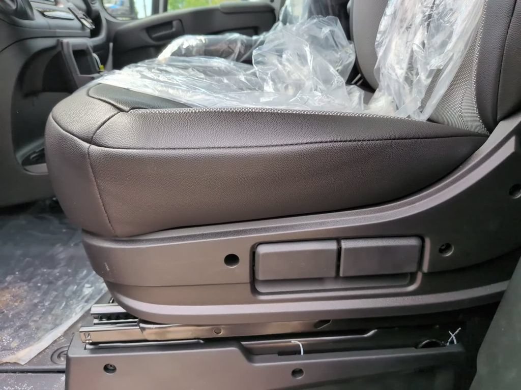 New 2026 RAM ProMaster 3500 w/ Cold Weather Group FWD image 21
