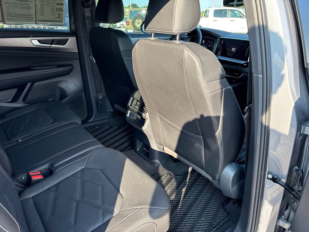 Used 2026 Volkswagen Atlas Cross Sport SE AWD/4WD image 44