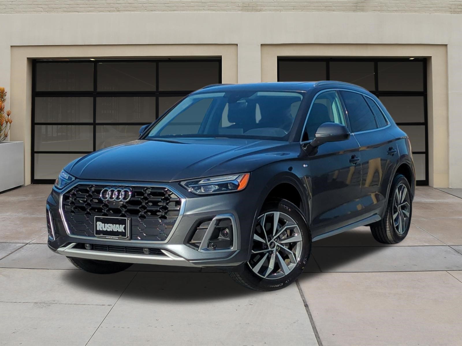 Used 2023 Audi Q5 2.0T Premium Plus AWD/4WD image 3