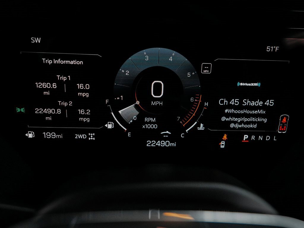 Used 2025 GMC Yukon XL Denali image 17