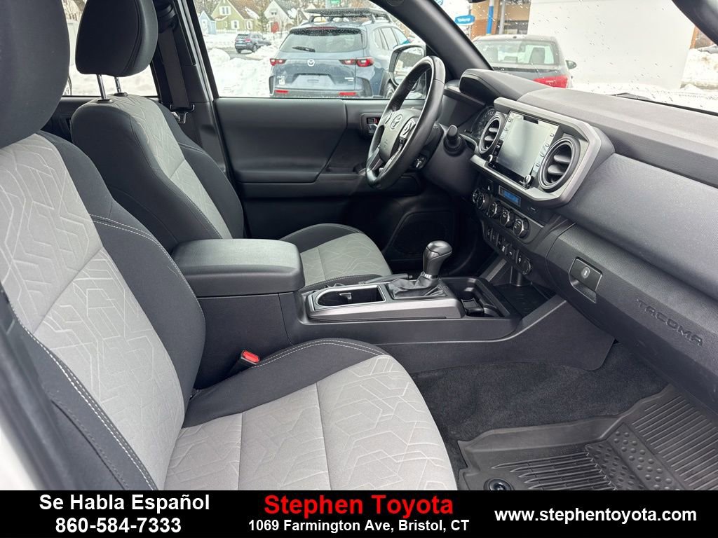 Used 2022 Toyota Tacoma TRD Off-Road w/ Technology Package image 24