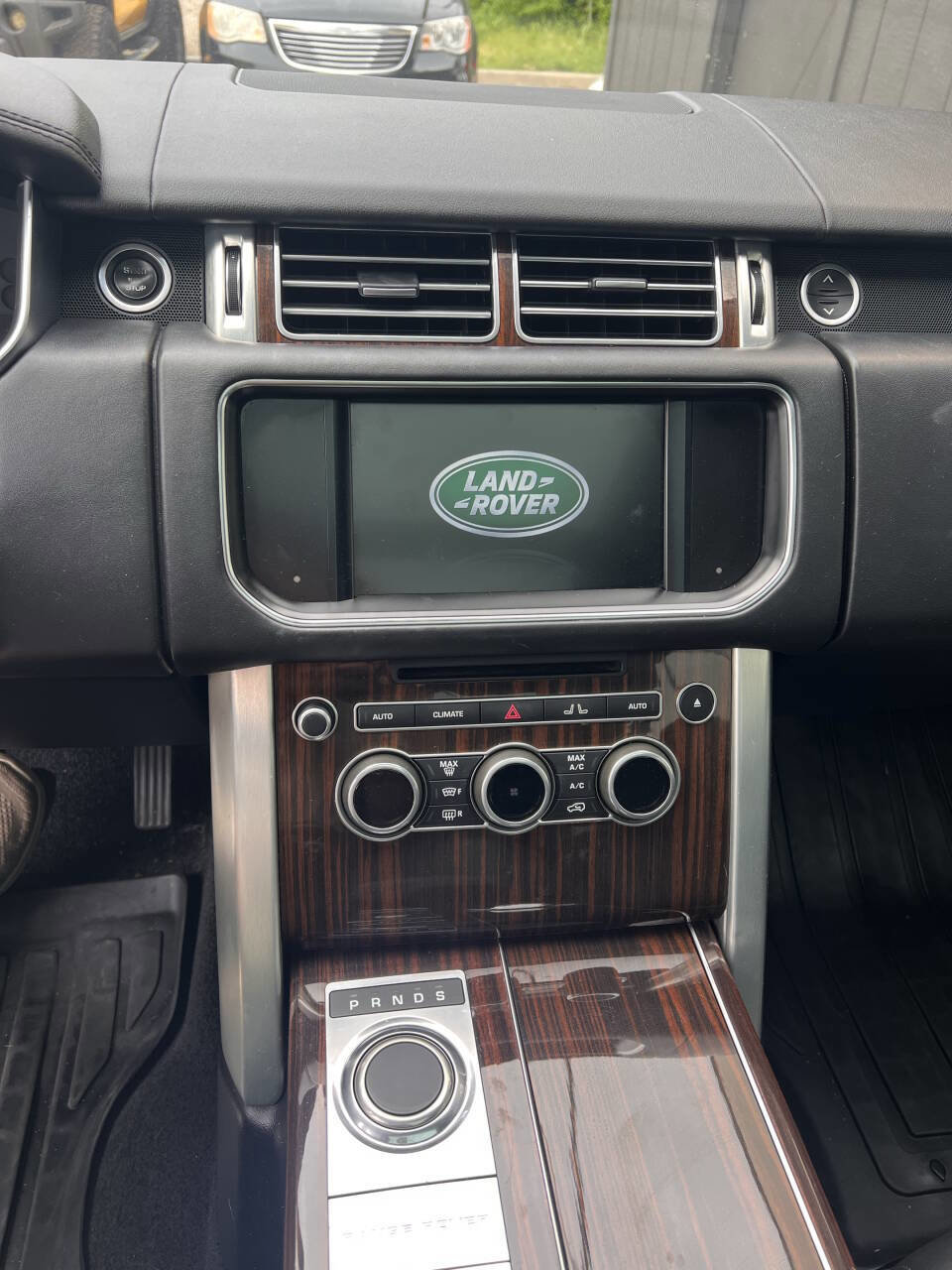 Used 2016 Land Rover Range Rover HSE image 21