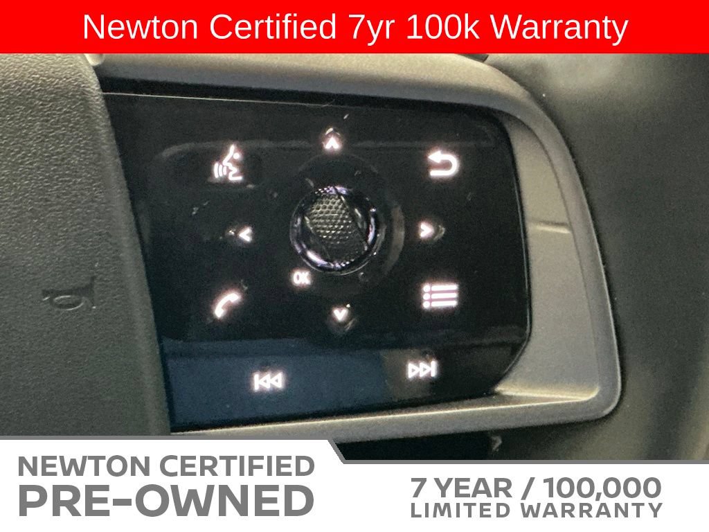 Used 2025 Nissan Murano SV AWD/4WD image 30