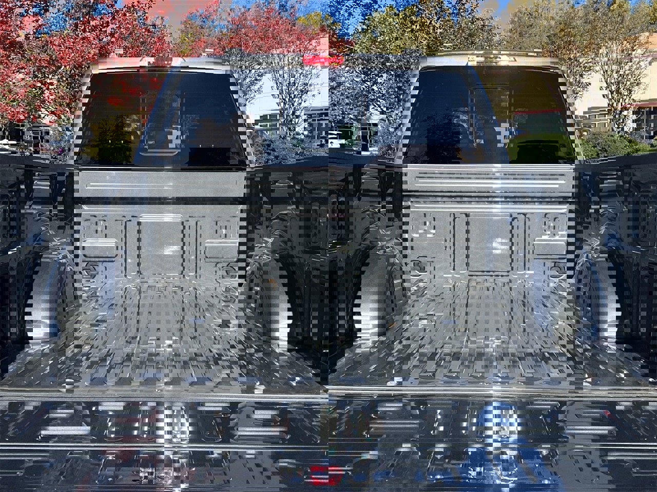 New 2025 Ford F150 Lariat w/ Equipment Group 501A Mid image 28