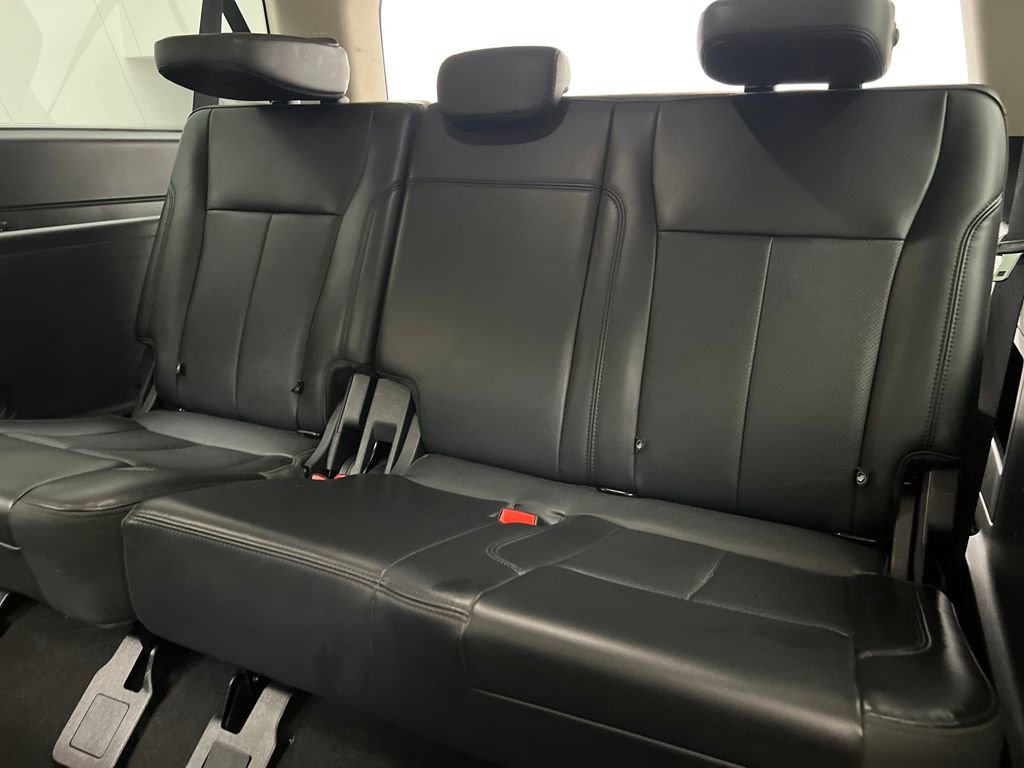 Used 2024 Ford Expedition Max XLT image 36