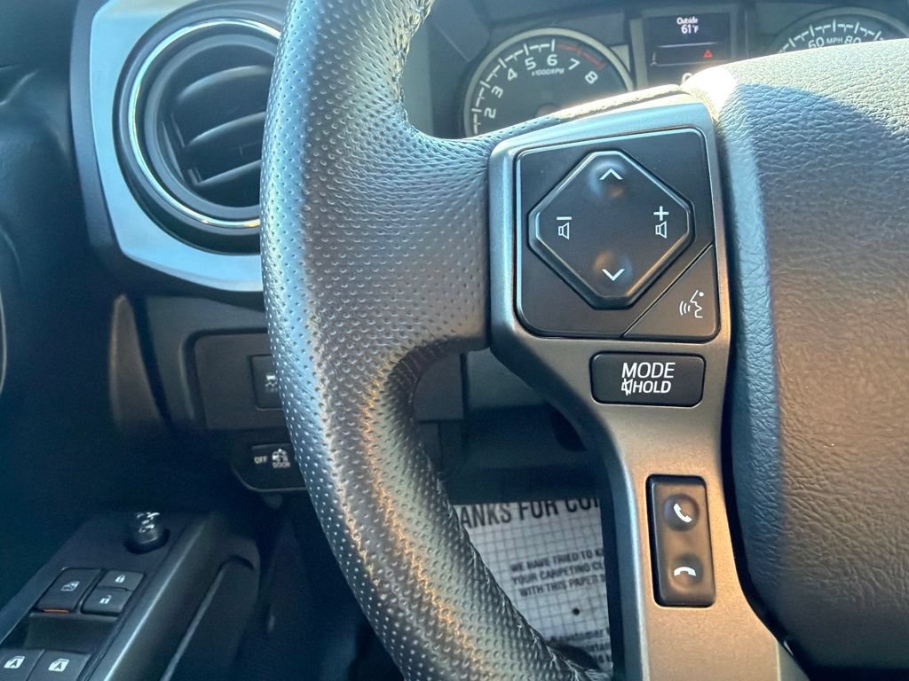 Used 2021 Toyota Tacoma TRD Off-Road w/ TRD Premium Off Road Package AWD/4WD image 28