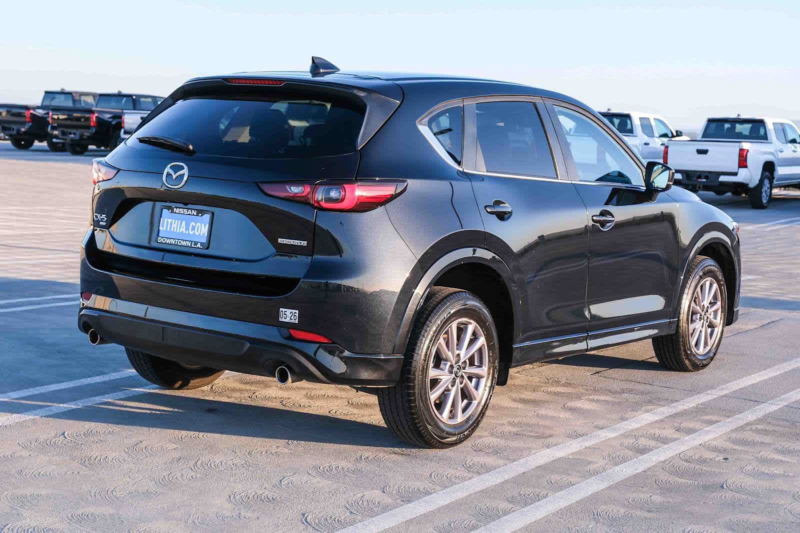 Used 2024 MAZDA CX-5 AWD 2.5 S w/ Select Package image 4