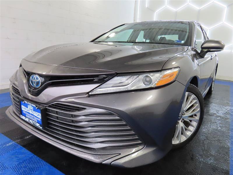 Used 2020 Toyota Camry XLE