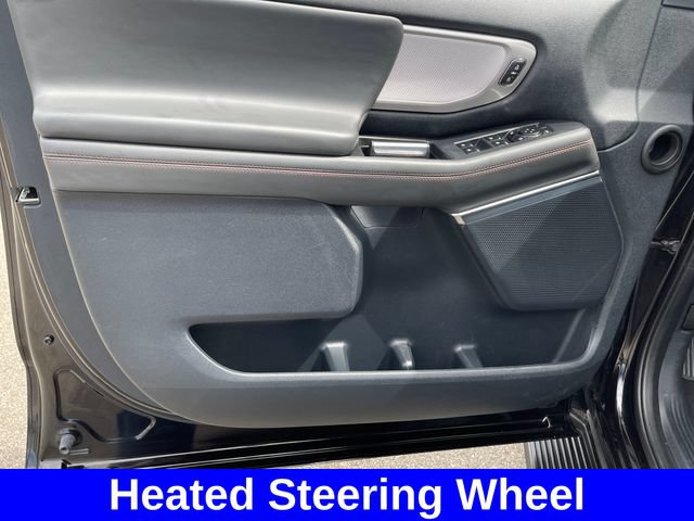 Used 2025 Ford Expedition Active AWD/4WD image 10