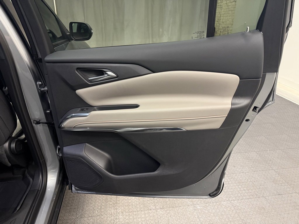 New 2026 Chevrolet Traverse LT image 20