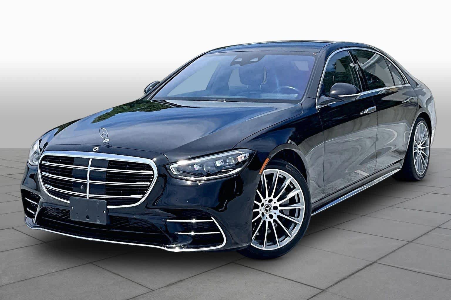 Used 2022 Mercedes-Benz S 500 4MATIC w/ AMG Line Package image 1