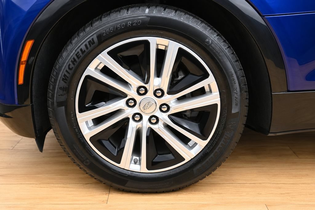 Used 2024 Cadillac Lyriq Tech RWD image 6