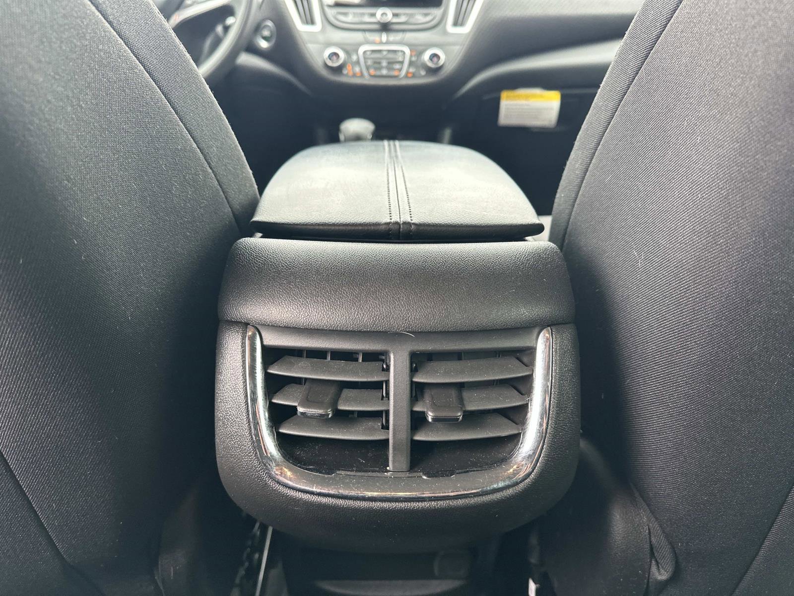 Used 2023 Chevrolet Malibu LT image 13