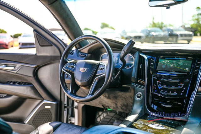 Used 2017 Cadillac Escalade Platinum AWD/4WD image 15