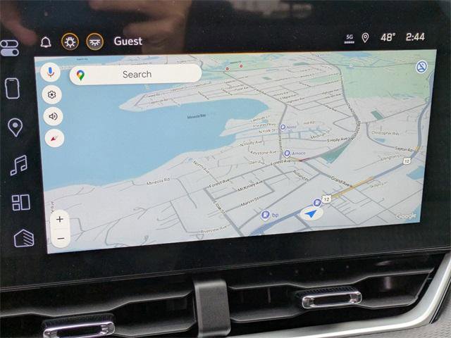 New 2026 Chevrolet Equinox LT image 18