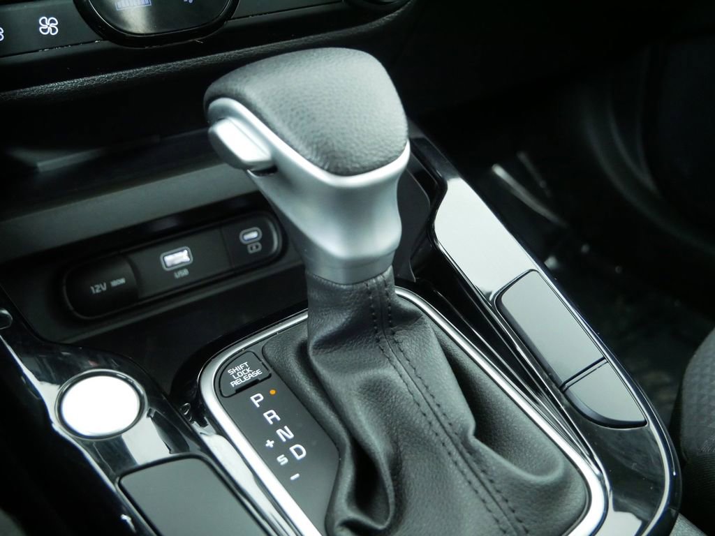 Certified 2023 Kia Soul S image 30