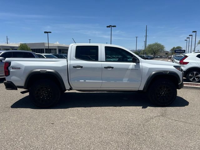 Used 2024 Chevrolet Colorado Trail Boss w/ Technology Package AWD/4WD image 2