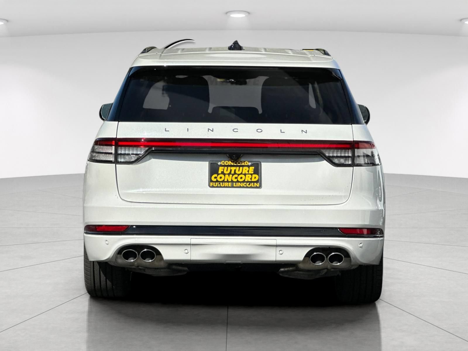 New 2026 Lincoln Aviator Reserve AWD/4WD image 4