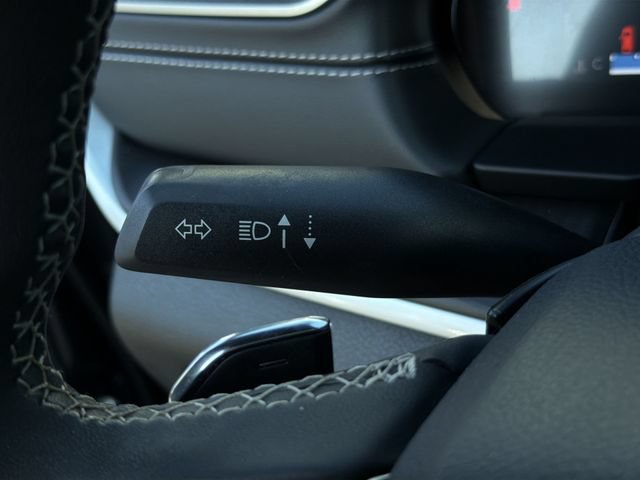 Used 2024 Jeep Grand Cherokee Altitude AWD/4WD image 29